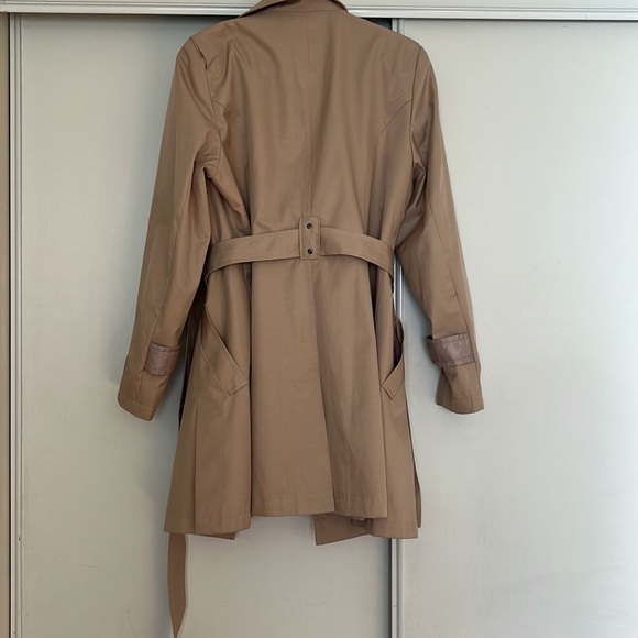 DKNY trench coat large - Picture 4 of 9